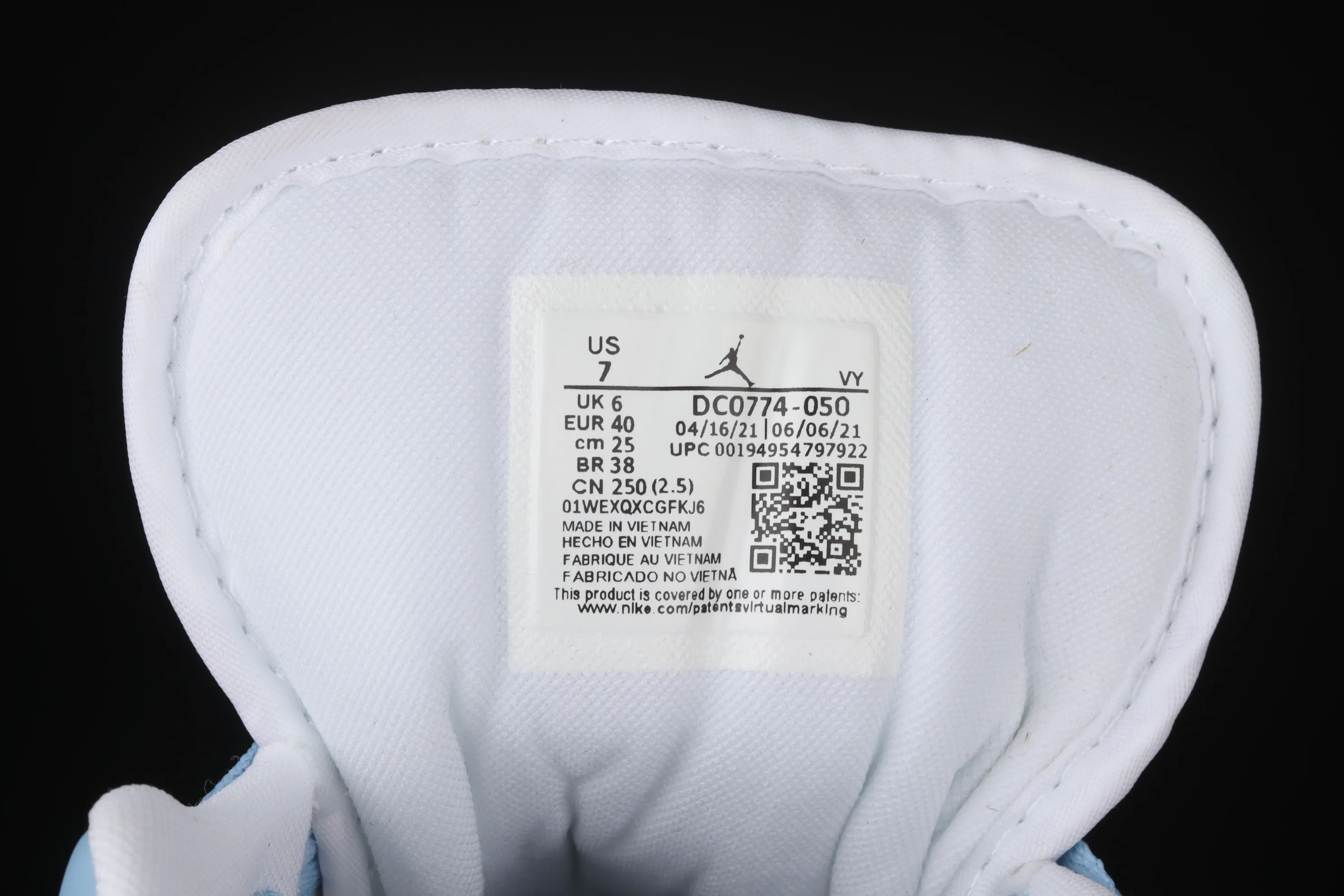 All categories Air Jordan Jordan series basketball shoes Air Jordan 1 Low Air Jordan 1 Low AJ1 Joe 1 University Blue low-top basketball shoes DC0774-050